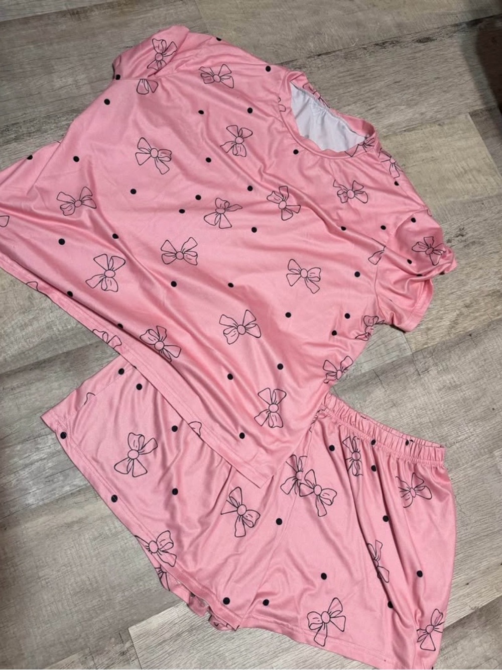 Womens 2X bow pajamas (fit XL)
